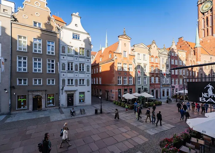 Cosmo - Old Money Gdańsk