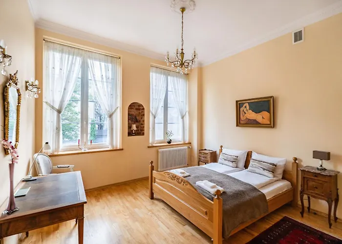 Cosmo - Old Money Gdańsk